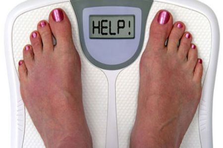 Весы: симптом миомы – увеличение живота без увеличения массы тела