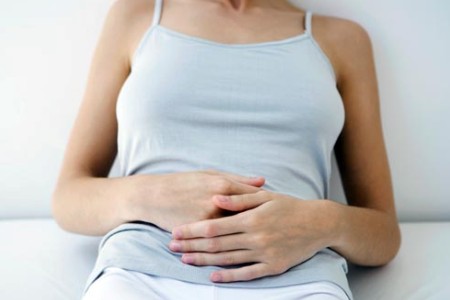 Женщина: боль в животе, как симптом миомы шейки матки