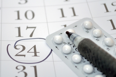 Календарь: причины нарушения менструального цикла
