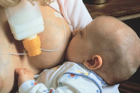 Система дополнительного питания младенцев