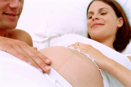 Беременная: отхождение слизистой пробки перед родами