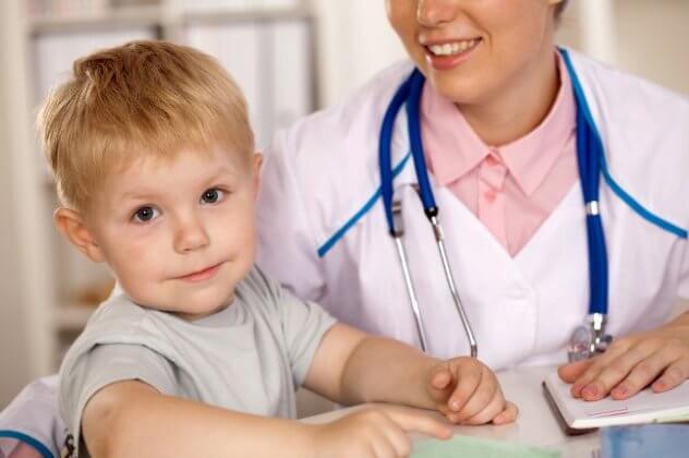 Ребенок у врача: помощь при болезненном мочеиспускании