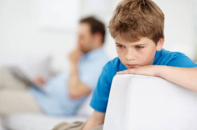Мальчик: проблема ночного недержания мочи у ребенка