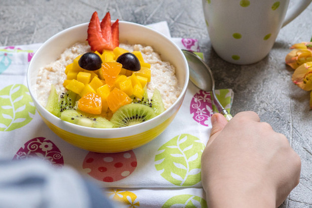 как отучить ребенка от сладкого, полезный завтрак
