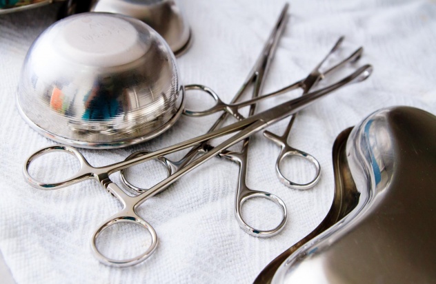 инструмент для проведения хирургического аборта