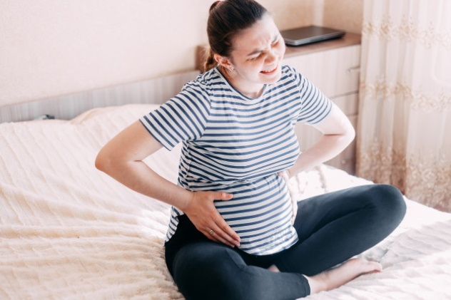 симптомы диареи при беременности - боли в животе