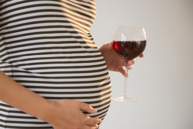 Употребление безалкогольного вина во время беременности. Безалкогольное вино польза и вред