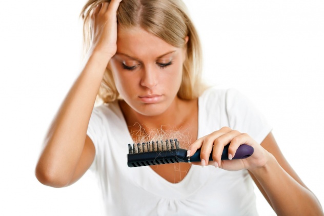 выпадение волос при дефиците витамина В12