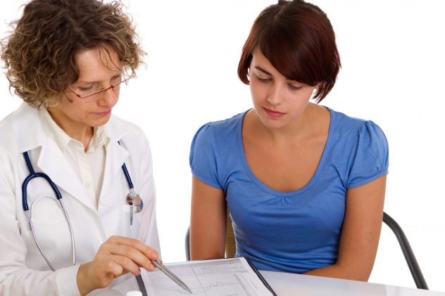 Чтобы исключить ошибки тестов на беременность, нужно посетить гинеколога
