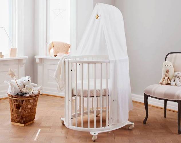 лучшая кроватка для новорожденных Stokke Sleepi Mini