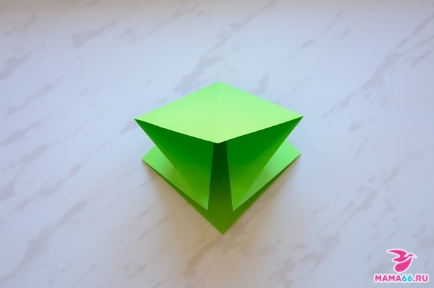 елка оригами из бумаги-2