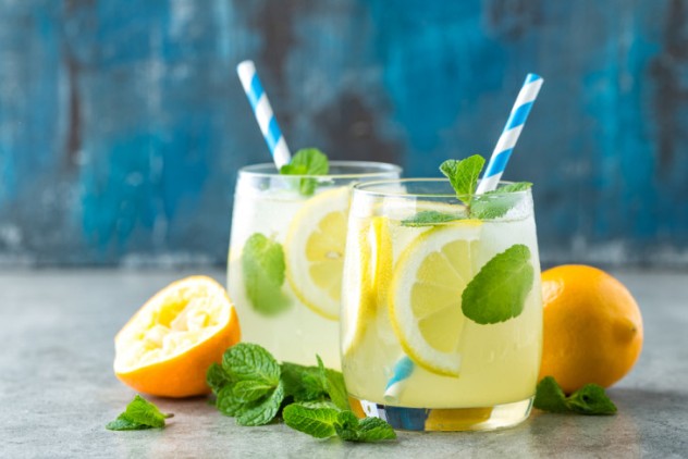 лимонад - освежающий новогодний безалкогольный напиток