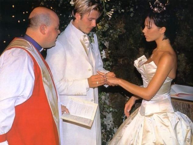 свадьба Виктории и Дэвида Бэкхема - самая дорогая и роскошная в истории 