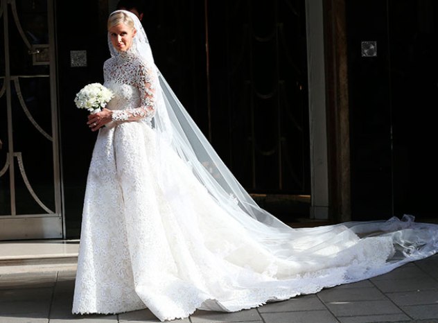 самое дорогое в истории свадебное платье Никки Хилтон