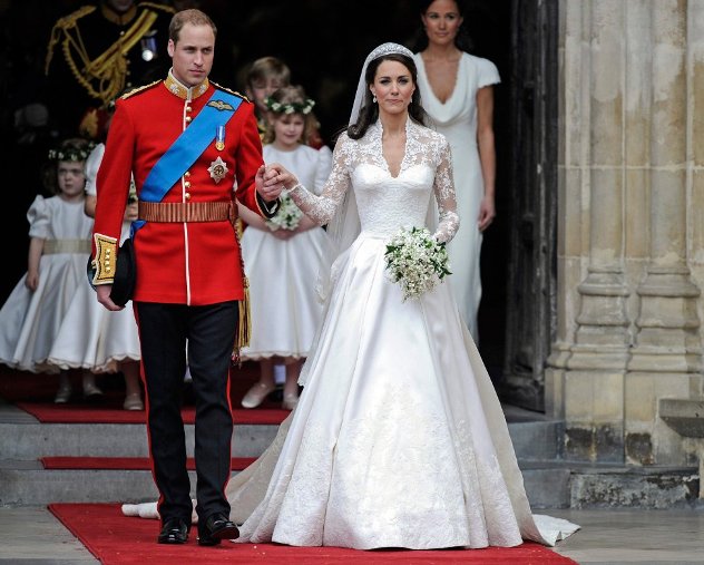 самое дорогое в истории свадебное платье Кейт Миддлтон