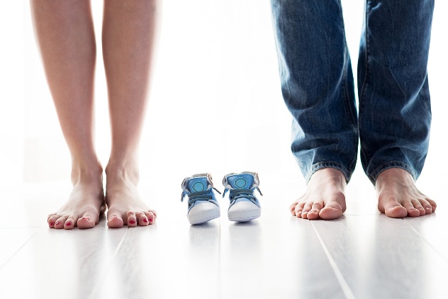 детские ботинки - оригинальный способ рассказать мужу о беременности