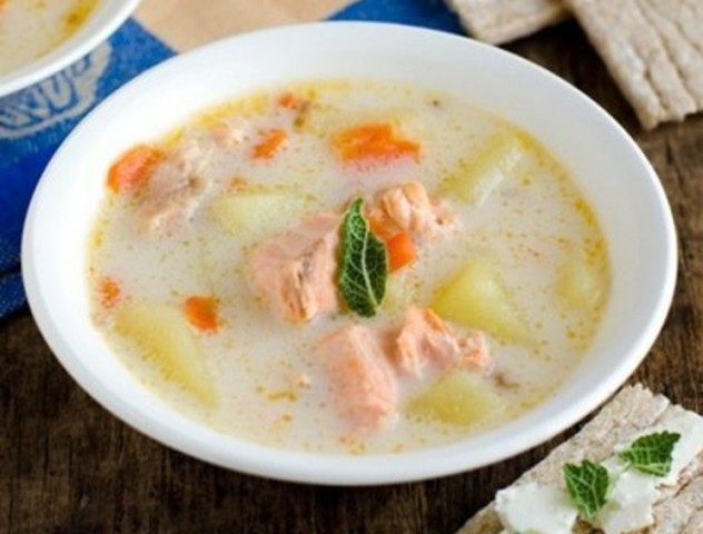 Сырный суп с рыбой для кормящих мам