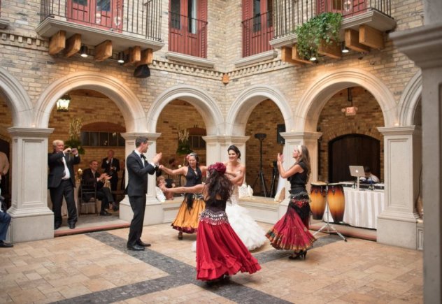 самые странные свадебные традиции испании