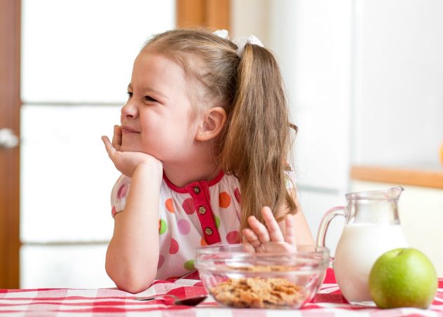 Что делать, если ребенок сильно привередлив в еде