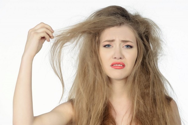 женские прически, которые раздражают мужчин: длинные неухоженные волосы