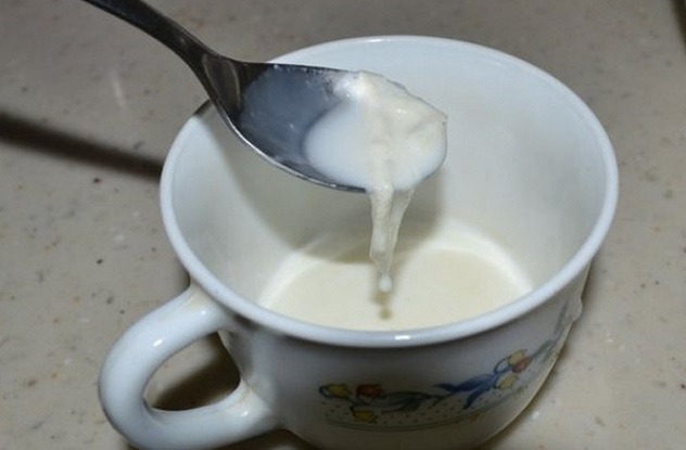 советские блюда, которые были кошмаром для детей: теплое молоко с пенкой